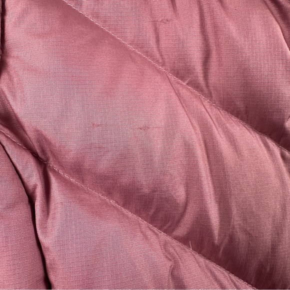 The North Face 550 Vest XS Pink Puffer Warm Full Zip - Picture 2 of 4